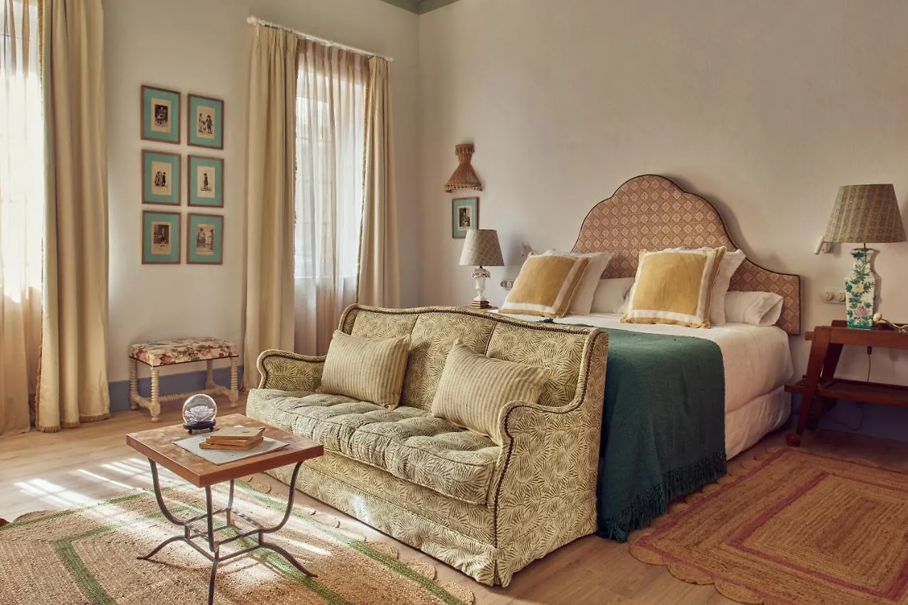 Cristine Bedfor Mahon Hotel 5*, Mahon (Menorca)