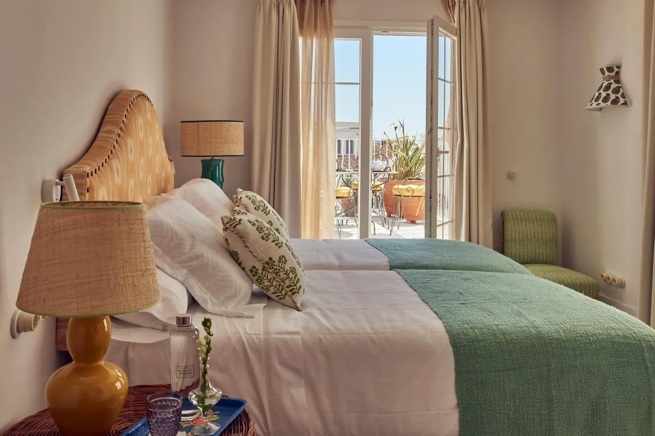 *****  Cristine Bedfor Mahon Hotel Spain