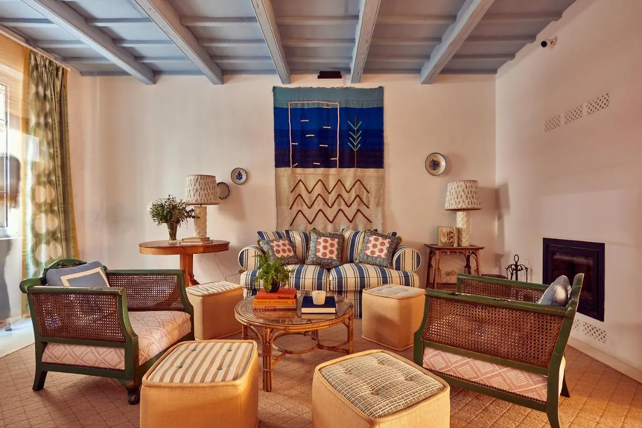 Cristine Bedfor Mahon Hotel Spain